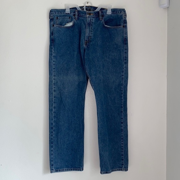 Eddie Bauer Men's Classic Fit Jeans 40W/32L - Picture 1 of 10